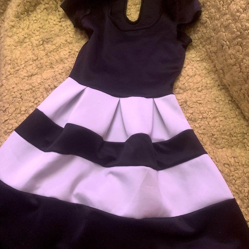 Size S Charlotte Russe dress!! 🖤🤍